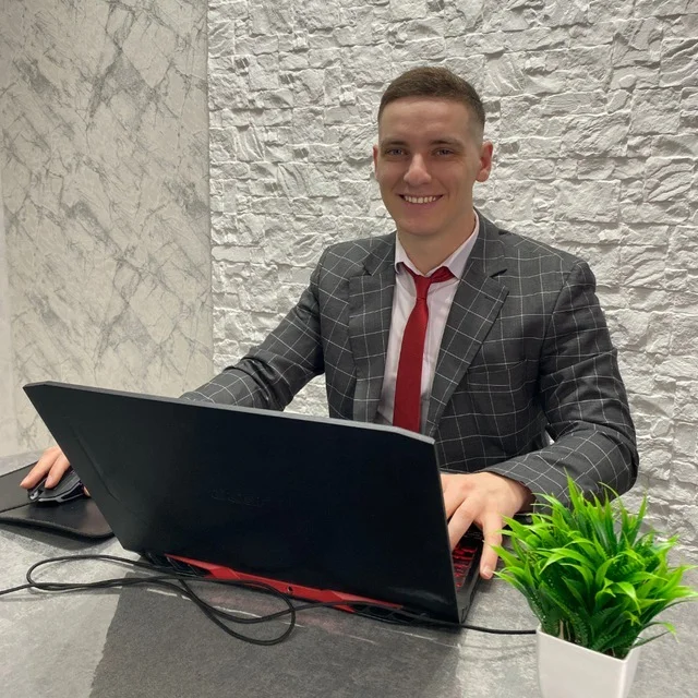 Владимир - трейдер криптовалюты